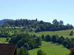 Windenreute, OT von Emmendingen, Blick vom Ort zur nahe gelegenen Ruine Hochburg, Juni 2021