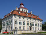 Das frhklassizistische Schloss Pckstein wurde im Zeitraum 1778 bis 1782 gebaut.