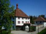 Schlo Freudenfels bei Eschenz/Schweiz,  in herrlicher Lage oberhalb von Rhein und Bodensee,  1359 erstmals erwhnt, heute Schulungs-und Ausbildungszentrum,  April 2010