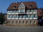 Maulbronn, das Kameralamt mit Fachwerk von 1742, war die Klosterverwaltung,Okt.2010