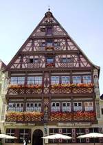 Eines der schnsten Fachwerkhuser Sddeutschlands:  Hotel/Gasthaus  Deutsches Haus  in 91550 Dinkelsbhl  Aufnahmedatum 20.