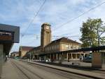 Basel, der Badische Bahnhof von der Straenseite, der 1913 erffnete Durchgangsbahnhof ist Endstation fr alle Regionalzge aus Deutschland, Mai 2015