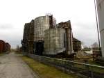 Eine Tankanlage und Khltrme auf dem Gelnde der (als Industriedenkmal zugnglichen) ehemaligen Kokerei Hansa in Dortmund-Huckarde am 26.03.2011.