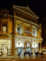 Der von 1887 bis 1890 im eklektischen Stil erbaute Palau Marcet beherbergt seit 1960 ein Kino (Cine Yelmo Comedia).