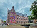 Das in einem ehemaligen mittelalterlichen Kloster untergebrachte Centraal Museum Utrecht ist ein 1838 gegr�ndetes Kunstmuseum in Utrecht und das �lteste Stadtmuseum der Niederlande.