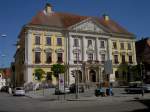 Lauingen, Rathaus, erbaut 1782 von Lorenzo Quaglio (28.06.2011)