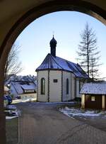 St.Peter im Schwarzwald, Blick auf die Ursulakapelle, unweit vom Kloster, Jan.2024