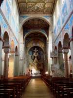 Gengenbach im Kinzigtal,  Innenraum der dreischiffigen romanischen Basilika,  Mai 2010