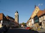 Weismain, Mittelpunkt des kleinen Stdtchens in der nrdlichen Frnkischen Schweiz mit der sptgotischen Stadtpfarrkirche aus dem 15.Jahrhundert, Mai 2005 