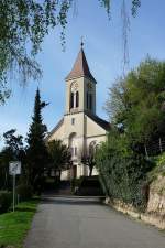 Auggen im Markgrflerland, die evangelische Kreuz-Kirche im klassizistischen Weinbrenner-Stil, erbaut Anfang des 19.Jahrhunderts, April 2011