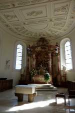 Spaichingen, der Hochaltar in der Dreifaltigkeitskirche von Joseph Anton Feuchtmayer stammt von der Kirchenerweiterung 1761-67, Sept.2011 