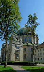 St.Blasien, die Westseite des Domes St.Blasius, eins der bedeutendsten Werke des Klassizismus in Deutschland, Aug.2011