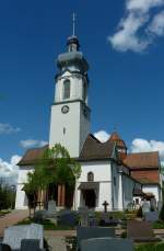 Wehr, die katholische St.Martin-Kirche von der Ostseite, Mai 2012