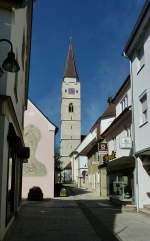 Ehingen, die Stadtpfarrkirche St.Blasius aus dem 18.Jahrhundert, 1738 barock umgestaltet, Aug.2012