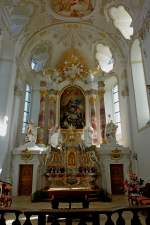 Siessen, Blick zum Altar in der Klosterkirche, erbaut von 1726-29 von den Gebrdern Zimmermann, Aug.2012