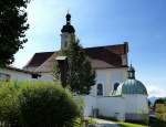 Murnau, die katholische Pfarrkirche St.Nikolaus, die bedeutende Barockkirche wurde 1717-21 erbaut, Aug.2014