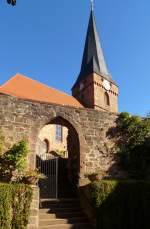 Drrenbach, Aufgang zur Wehrkirche St.Martin, Sept.2015
