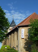 Mihla, die evangelische Kirche St.Martin, eine barocke Saalkirche aus dem 18.Jahrhundert, Mai 2012