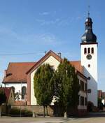 Neuburg am Rhein, die evangelische Kirche, erbaut 18.-19.Jahrhundert, Sept.2017