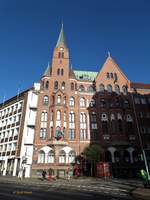 Hamburg am 29.10.2017: die Schwedische Gustaf-Adolfs-Kirche in der Ditmar-Koel-Straße, Ecke Johannisbollwerk  /