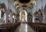 Kirchhofen, Blick zum Altar in der prchtig ausgestatteten Wallfahrtskirche St.Mariae Himmelfahrt, Sept.2018