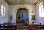 Mauchen im Markgrflerland, Blick zum Altar in der St.Nikolauskapelle, Juli 2019 