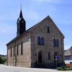 Hesselhurst, die evangelische Pfarrkirche, erbaut 1831, Mai 2020