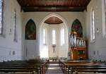 Kehl, Blick zum Altar und zur Orgelin der Friedenskirche, Mai 2020