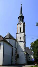 Zell a.H., Wallfahrtskirche  Maria zu den Ketten , Ostseite mit Chor und Glockenturm von 1480, Juli 2021