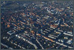 Die markanten Trme von Liebfrauenkirche (links), Dom (Mitte) und Martinikirche (davor) von dominieren die Siluette von Halberstadt.