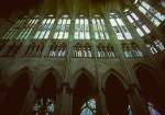 Beauvais, Kathedrale Saint-Pierre, Chor-Nordwand mit 3-zonigem Aufbau: Arkadenstockwerk (21 m hoch), Triforium und der riesige Obergaden.