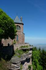 Kloster St.Odilien, die Klosterkirche in 763m Hhe mit herrlicher Aussicht in die Rheinebene, der meistbesuchte Wallfahrtsort in den Vogesen, April 2011