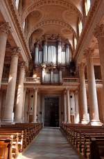 Gebweiler (Guebwiller), bedeutende Orgel von Ch.Mutin von 1908 in der Frauenkirche,das Orgelgehuse ist noch original von 1785, Sept.2011