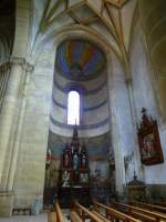 Rufach (Rouffach), ein Seitenaltar in der Maria-Himmelfahrt-Kirche, Juni 2013