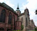 Schlettstadt (Selestat), die Pfarrkirche St.Georg, Baubeginn war 1220, Fertigstellung erst Ende des 15.Jahrhunderts, Juni 2014