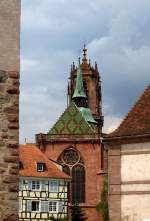 Schlettstadt (Selestat), Blick vom Hexenturm zur Pfarrkirche St.Georg, Juni 2014