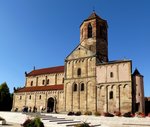 Rosheim, die Pfarrkirche St.Peter und Paul, der bedeutende romanische Bau stammt aus dem 12.Jahrhundert, Sept.2015