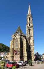 Thann, das Mnster St.Theobald, Baubeginn war Anfang des 14.Jahrhunderts, eine der bedeutendsten gotischen Bauten am Oberrhein, Sept.2016