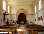 Artzenheim, Blick zum Altar in der Kirche St.Jakobus, Juni 2017