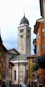 Trient, die Kirche Santa Maria Maggiore, erbaut im Renaissancestil 1520, Okt.2004