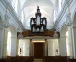Delsberg, Blick zur Orgelempore in der Kirche St.Marcel, Mai 2017