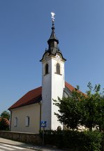Ljubljana, die Kirche im Stadtteil Tomacevo, Juni 2016