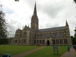Salisbury am 15.6.2016: Die anglikanische Kathedrale von Salisbury, offiziell The Cathedral Church of St Mary, aus dem 13.