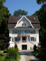 Hohentengen, Villa Schubert, von einem Zricher Architekt im Jugendstil erbaut, Juli 2013
