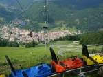 Blick vom 1156m hohen Hasenhorn auf Todtnau im Schwarzwald, Startpunkt der spektakulren Allwetterrodelbahn, mit bis zu 40Km/h kann man die kurvenreichen knapp 3Km ins Tal fahren, Juni 2010   