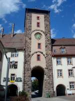 Villingen,  das  Obere Tor , lteste datierbare Bauteile von 1493, Baubeginn aber frher, die Durchgnge links und rechts stammen aus dem 20.Jahrhundert,  Aug.2010