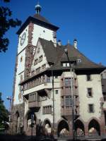 Freiburg im Breisgau,  das Schwabentor, ein Teil der ehemaligen Stadtbefestigung von 1250,  wurde 1901 auf fast doppelte Hhe aufgestockt, das Pyramidendach wurde 1954 aufgesetzt,  Sep.2010