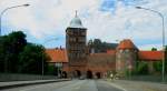 Lbeck, Burgtor-Ansicht auerhalb der Stadt mit Teilen der alten Stadtmauer...