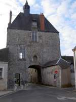 Meung sur Loire, Stadttor Porte D´amont, erbaut 1629 (30.06.2008)