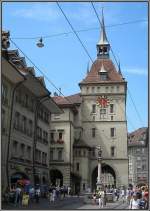 Blick in die Altstadt von Bern mit dem Käfigturm.